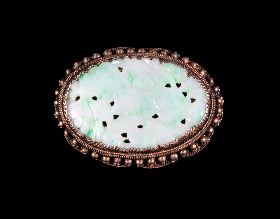 VINTAGE CHINESE SILVER-GILT AND JADEITE BROOCH (1 of 2)