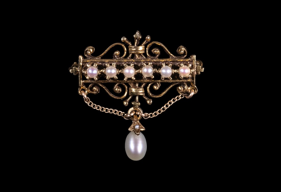 VICTORIAN 14K GOLD AND PEARL BROOCH / PENDANT (1 of 1)