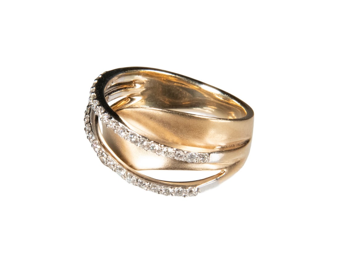 14K GOLD AND DIAMOND CROSSOVER RING (1 of 2)