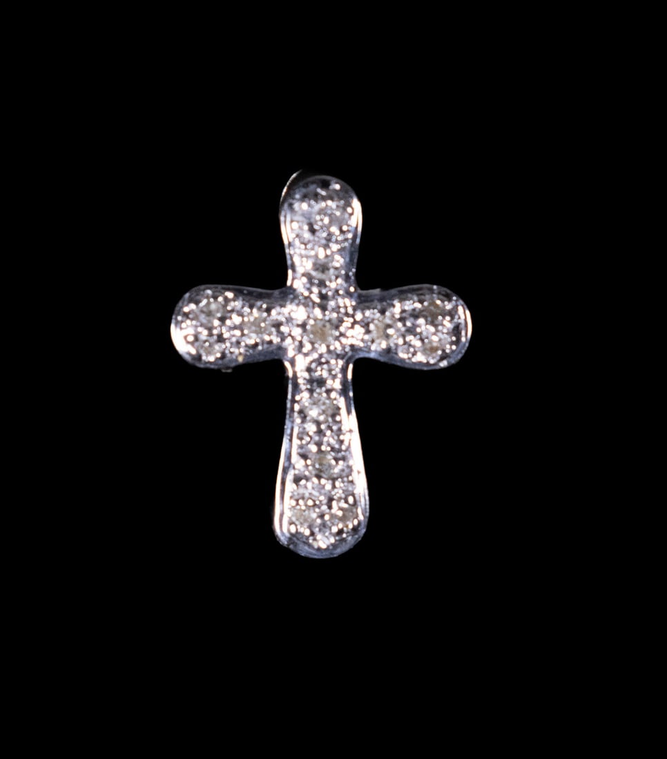 14K GOLD DIAMOND CROSS PENDANT (1 of 1)