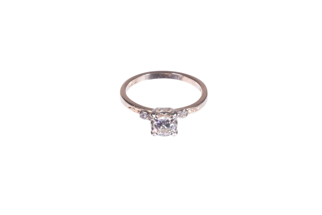 VINTAGE 14K GOLD AND DIAMOND RING (1 of 1)