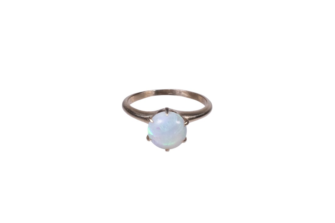 14K GOLD CABOCHON OPAL RING (1 of 1)