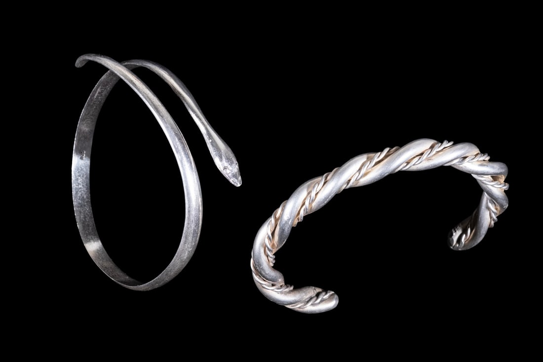 (2) VINTAGE STERLING SILVER CUFF BRACELETS (1 of 1)