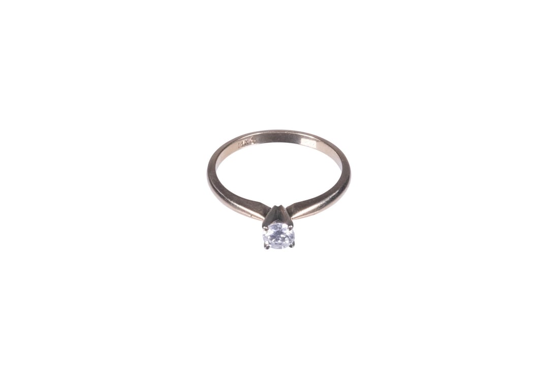 14K GOLD SOLITAIRE DIAMOND RING (1 of 1)