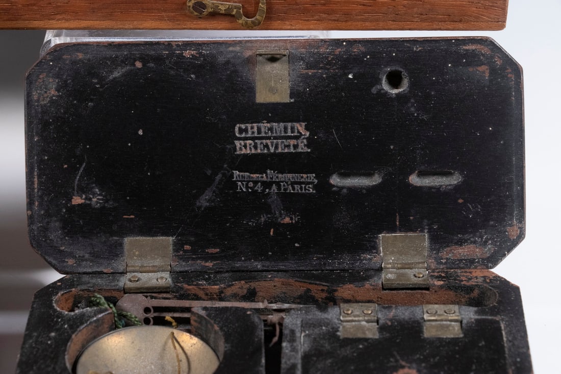 (4) EARLY PORTABLE GOLD COIN SCALES - 3