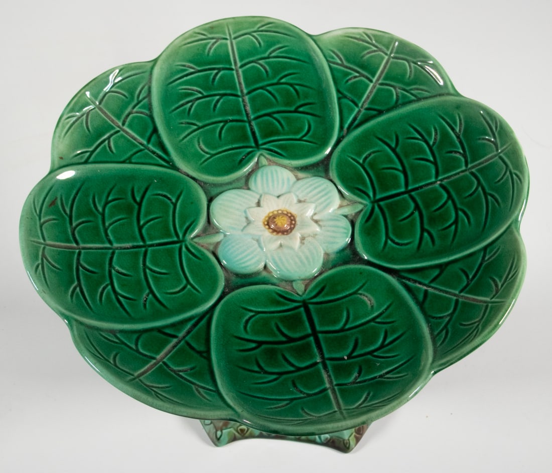 19TH C. ENGLISH MAJOLICA HERONS & LILY PAD TAZZA - 2