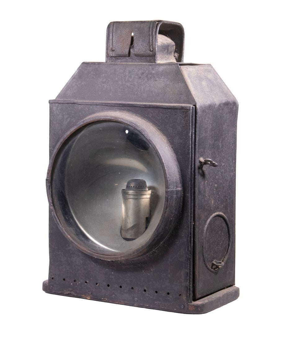EARLY AMERICAN RAILROAD LOCOMOTIVE HEADLAMP (1 of 2)