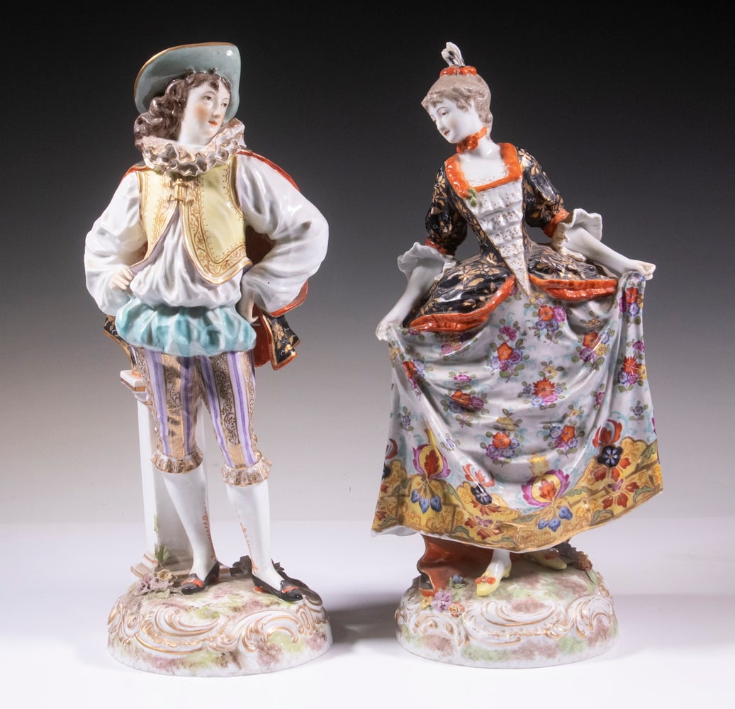 PR LARGE CONTINENTAL PORCELAIN FIGURINES (1 of 7)