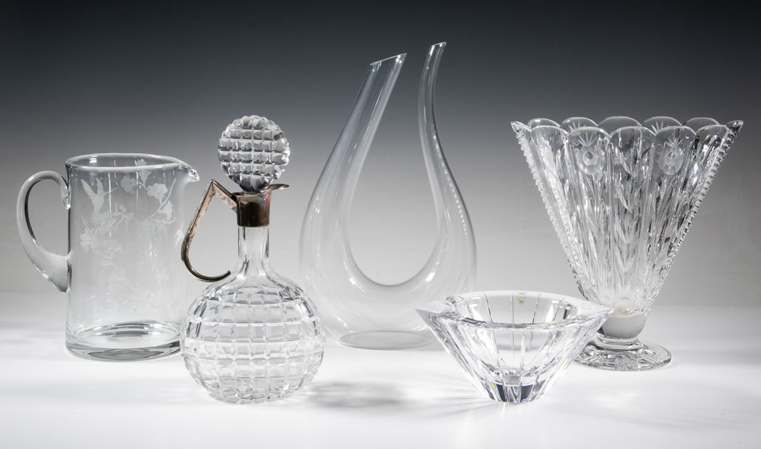 (5 PCS) MODERN CLEAR CUT CRYSTAL: (5 PCS) MODERN CLEAR CUT CRYSTAL (6) Decorative Vessels, incl: Orrefors crystal bowl, designed by Jan Johansson, #4775-12, 3 1/2" high, 8" x 6 3/4"; Reidel crystal Amadeo wine decanter, with acid etch