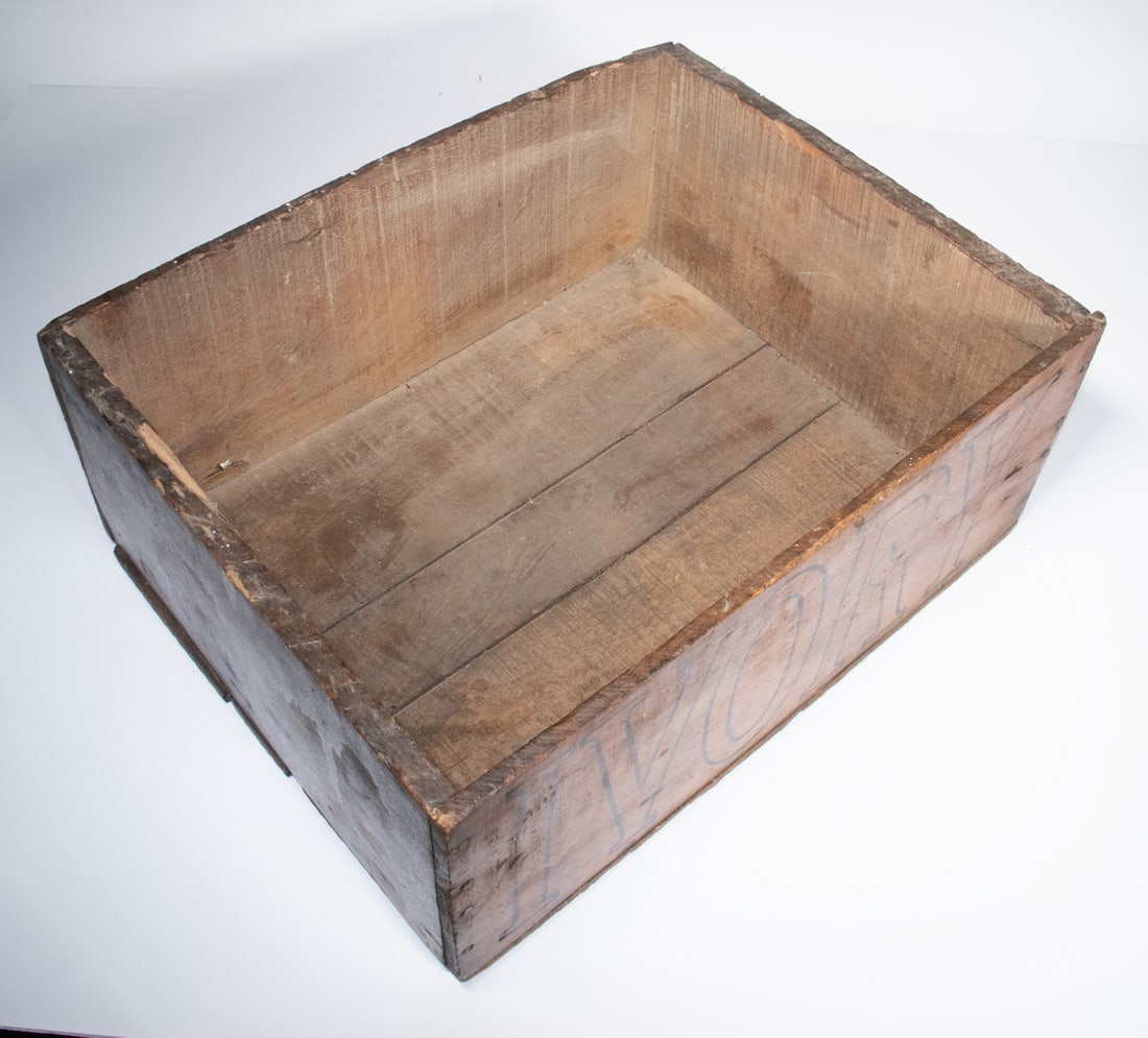 MID-19TH C. IVORY SOAP BOX - 2