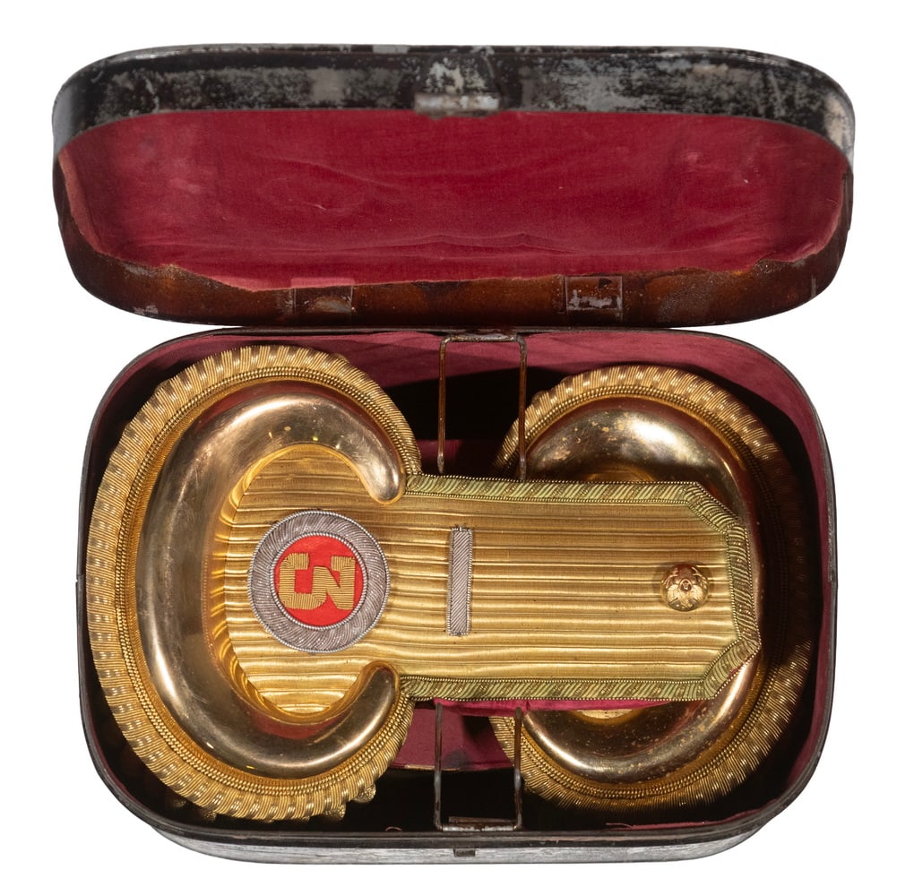 BOXED EPAULETS OF BRIGADIER GEN SYLVESTER CHURCHILL, USA INSPECTOR GEN MEXICAN WAR: BOXED EPAULETS OF BRIGADIER GEN SYLVESTER CHURCHILL, USA INSPECTOR GEN MEXICAN WAR Model 1840 General Officer Dress Epaulettes from 3rd Artillery, in original fitted tin box. Fine condition. Property