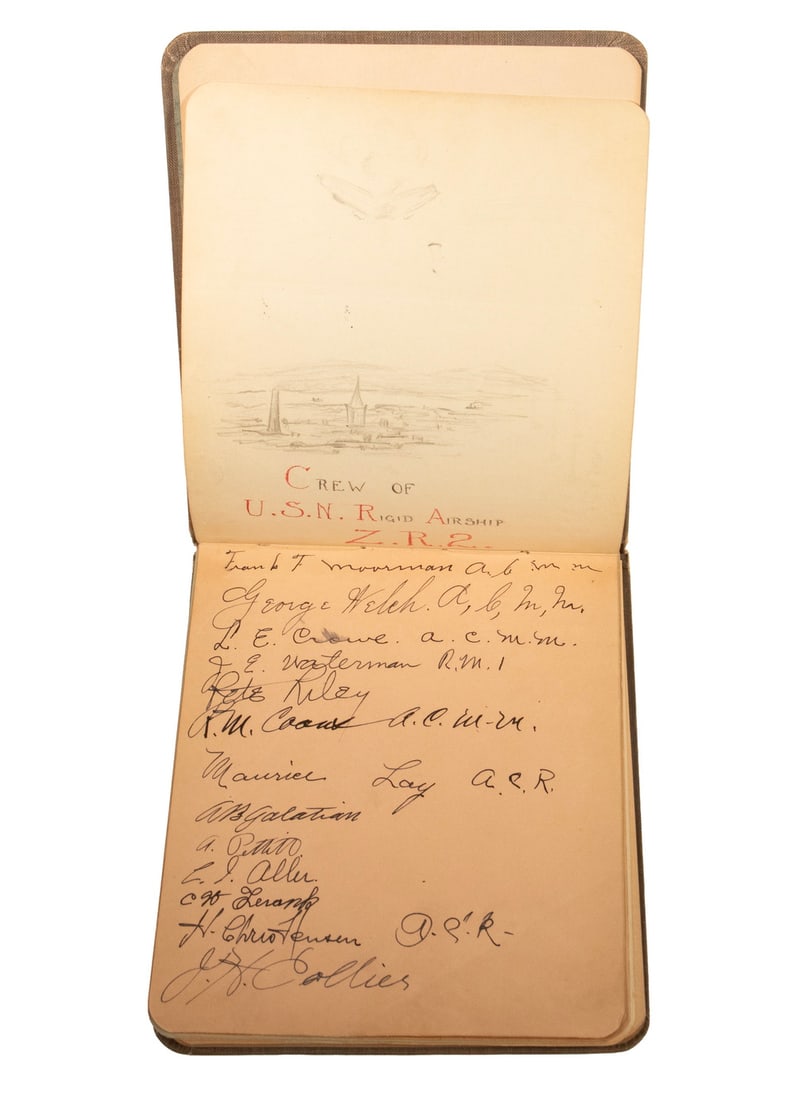 BOOK OF 22 AUTOGRAPHS OF CREW OF US AIRSHIP R38/ZR2 CRASHED AUG 1921: BOOK OF 22 AUTOGRAPHS OF CREW OF US AIRSHIP R38/ZR2 CRASHED AUG 1921 Autograph Album containing American Crew members of rigid airship R38 along with pencil drawing of the disaster over the Humber est
