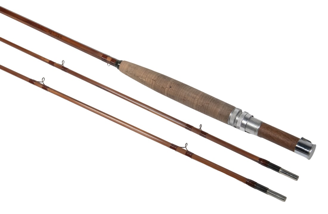 ORVIS BATTENKILL BAMBOO FLY ROD W/ ORIG SLEEVE & TUBE: ORVIS BATTENKILL BAMBOO FLY ROD W/ ORIG SLEEVE & TUBE Marked "Orvis Battenkill Impregnated. 5 1/8 oz, G.A.F. (9)." 3 pc in original sleeve and aluminum tube with label. Provenance: Dorothy S. Osher