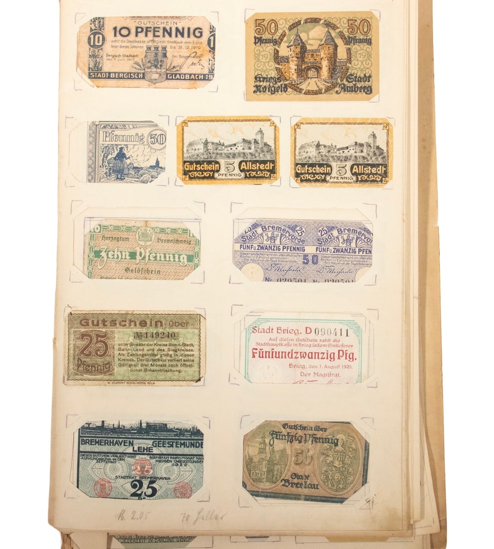 FOLIO OF 1920'S GERMAN WEIMAR INFLATION FRACTIONAL NOTES (1 of 4)