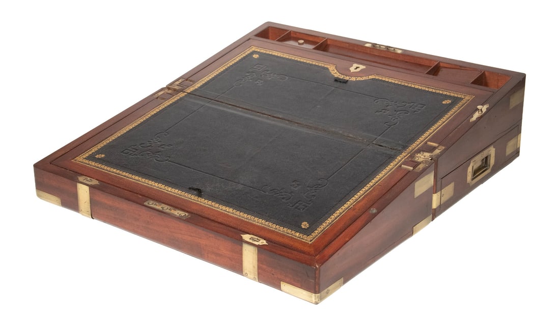 19TH C. SHIP CAPTAIN'S ROSEWOOD LAP DESK (1 of 5)