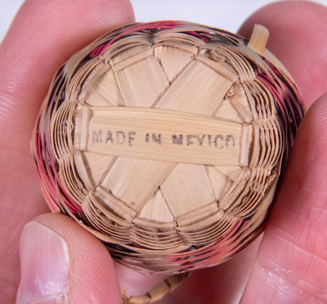 (4) MINIATURE WOVEN SPLINT BASKETS - 2