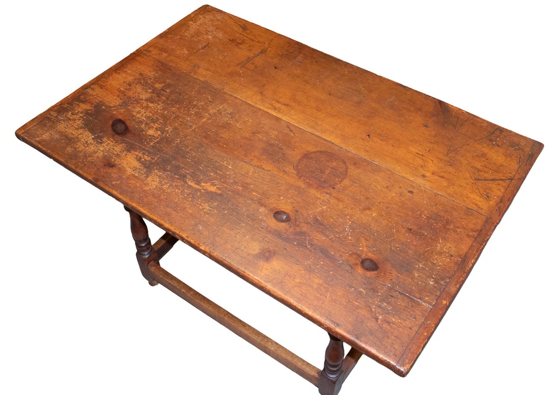 NEW ENGLAND TAVERN TABLE - 2