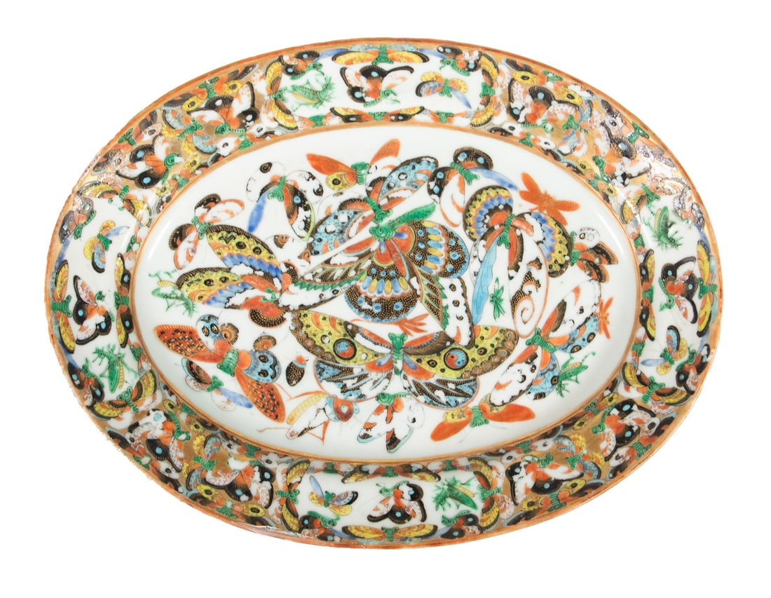 CHINESE EXPORT FAMILLE ROSE HUNDRED BUTTERFLIES PLATTER (1 of 3)