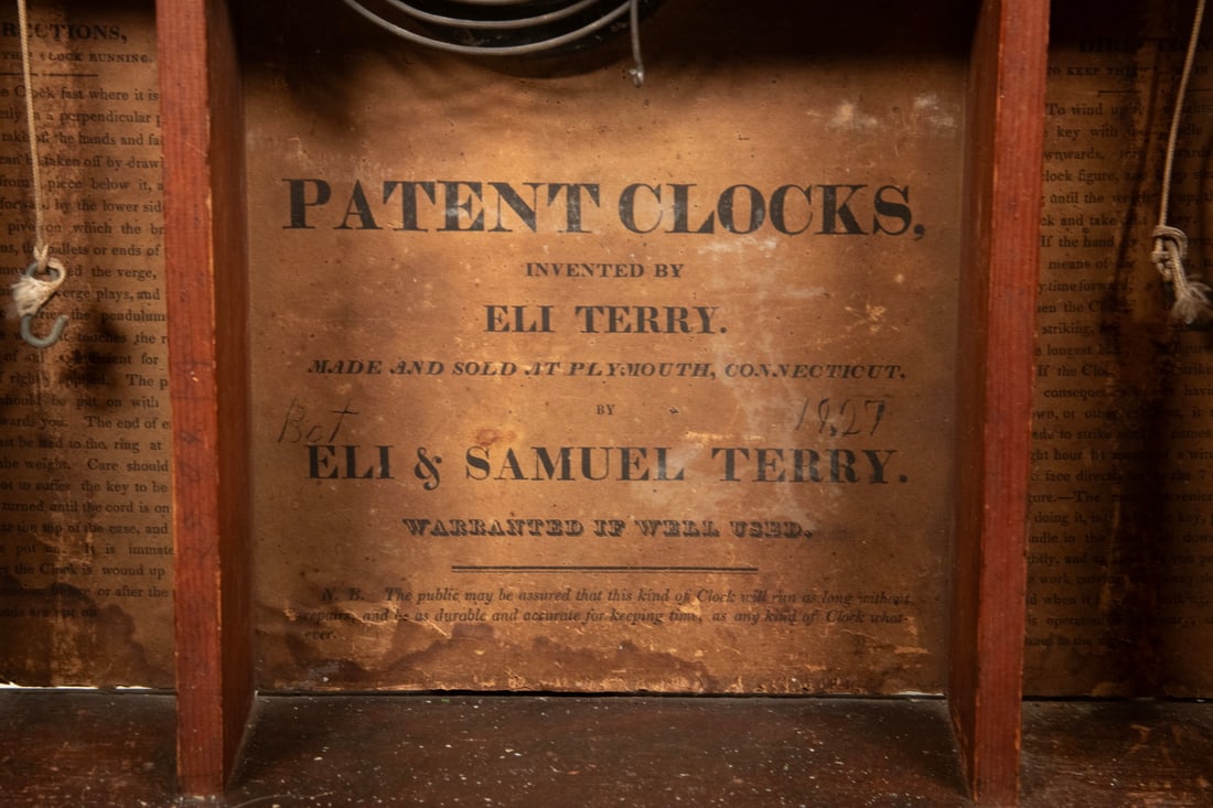 ELI & SAMUEL TERRY PILLAR AND SCROLL SHELF CLOCK - 3