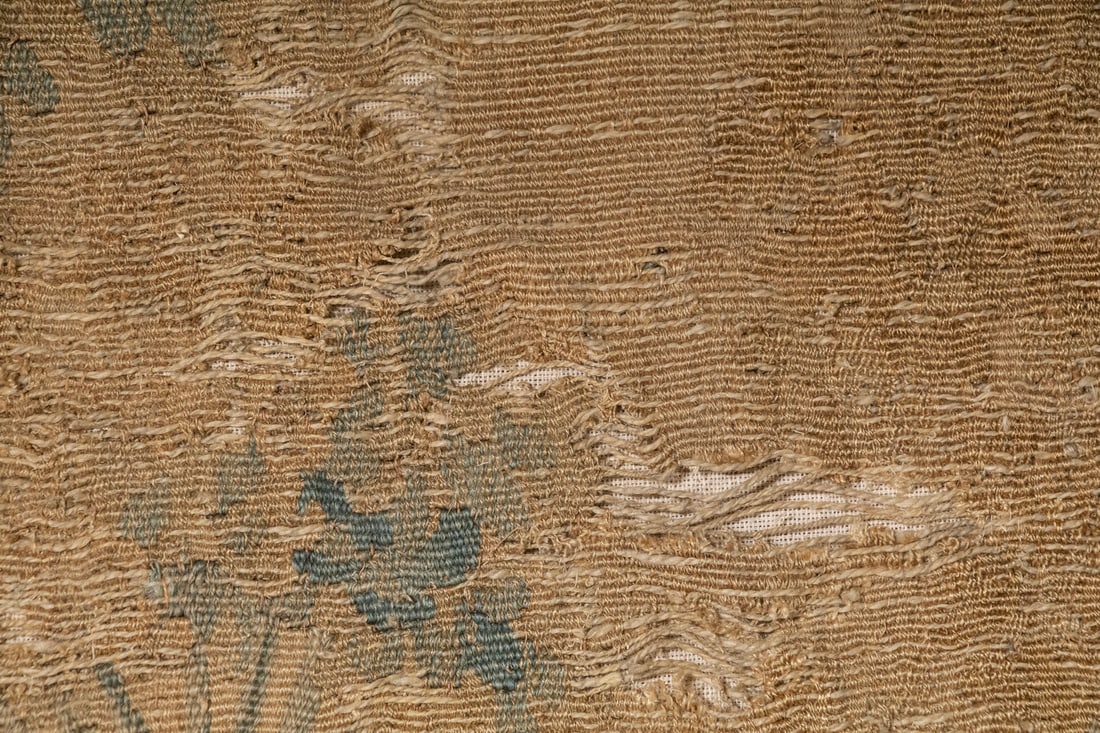 LARGE 18TH C. AUBUSSON TAPESTRY - 5