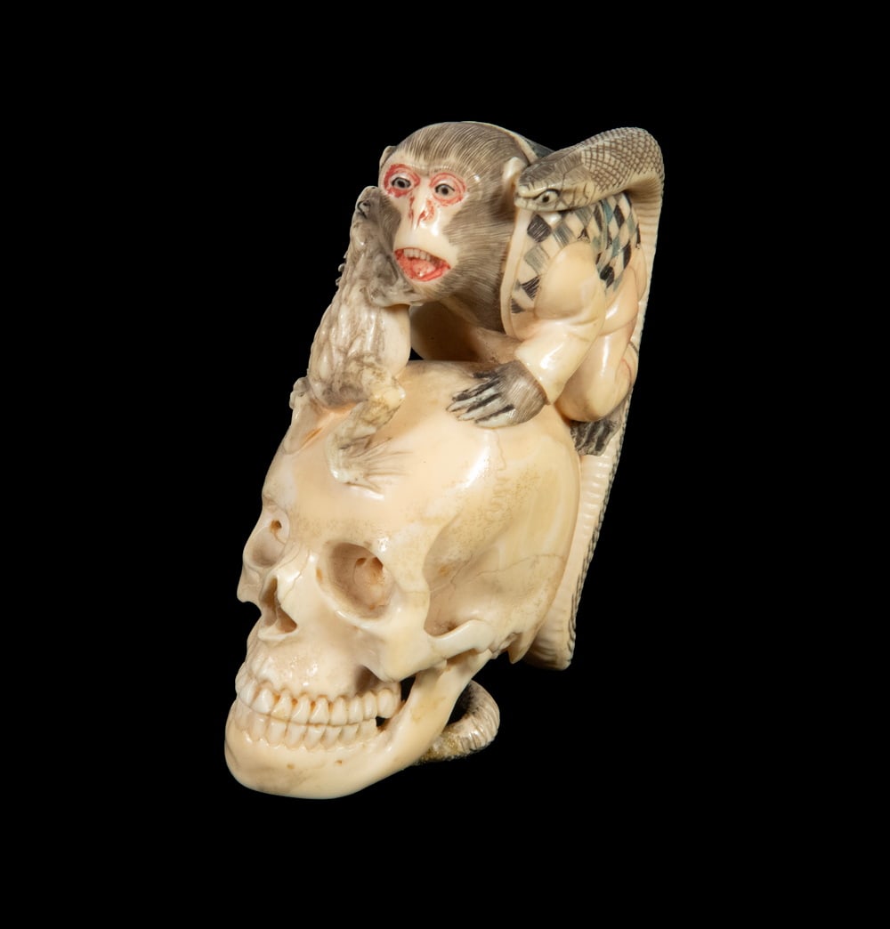 JAPANESE EXPORT IVORY OKIMONO OF A MONKEY WITH FROG AND SKULL (1 of 3)