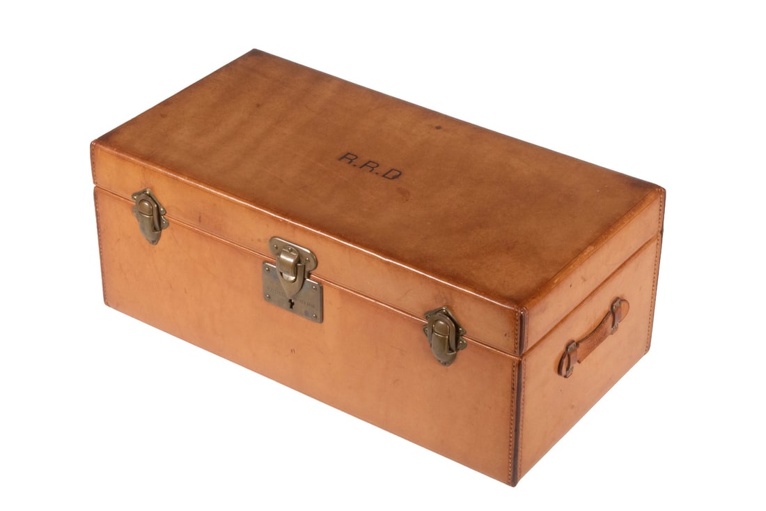 A RARE LOUIS VUITTON NATURAL COWHIDE LEATHER MALLE FLEURS TRUNK (1 of 11)