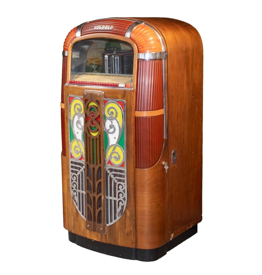 1946 ROCK-OLA JUKEBOX MODEL 1422 W/ RECORDS (1 of 6)