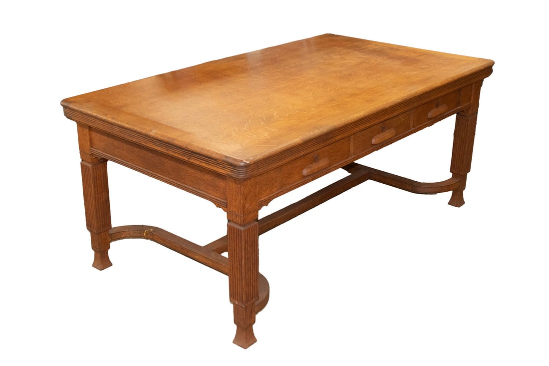 CIRCA 1900 ARTS & CRAFTS OAK LIBRARY TABLE (1 of 1)