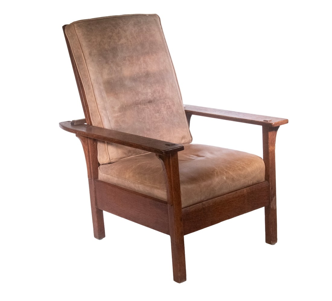 L. & J. G. STICKLEY OPEN-ARM MORRIS CHAIR, CIRCA 1910 (1 of 2)