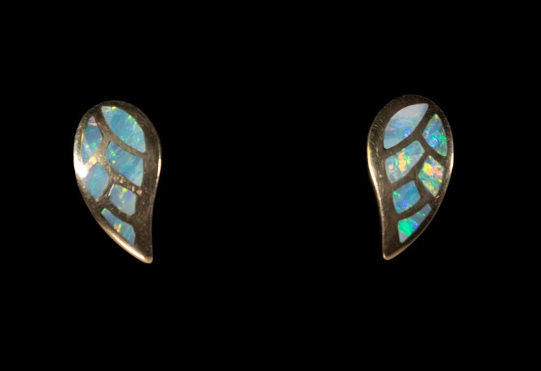 PR 14K GOLD OPAL INLAY STUD EARRINGS (1 of 1)