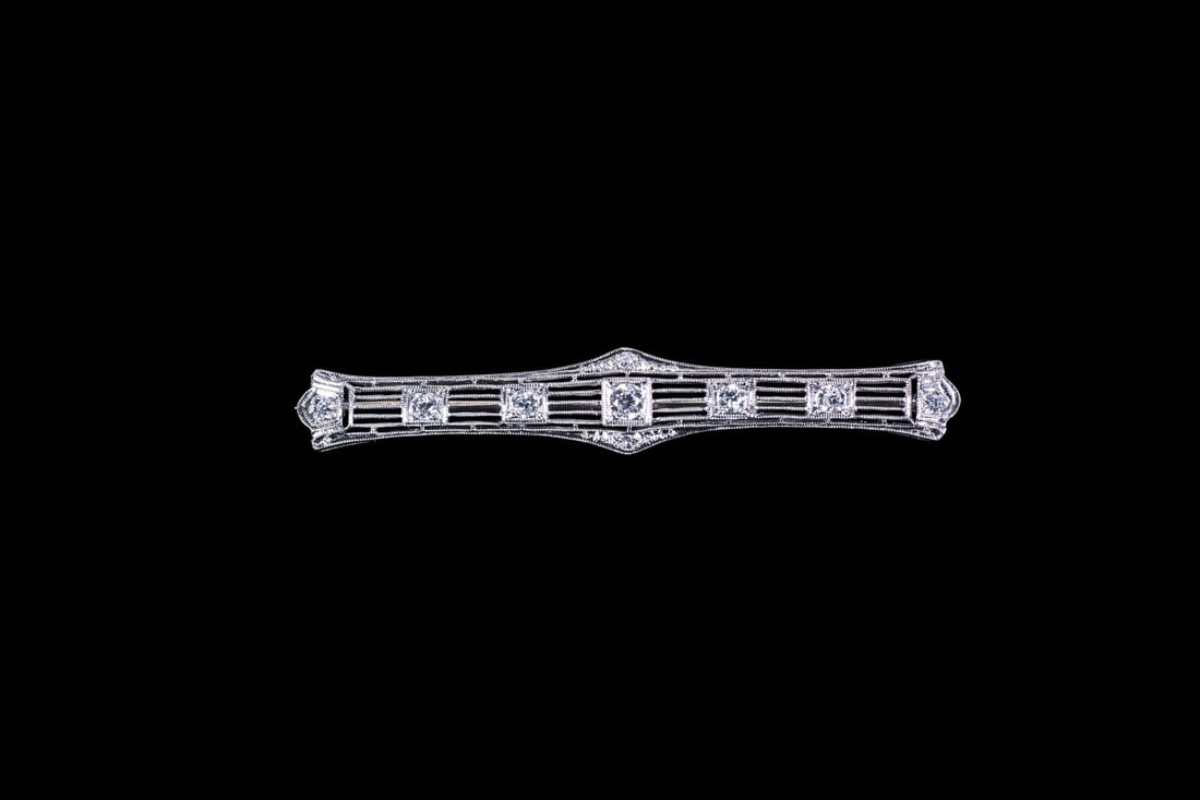 ART DECO 14K WHITE GOLD DIAMOND BAR BROOCH (1 of 1)