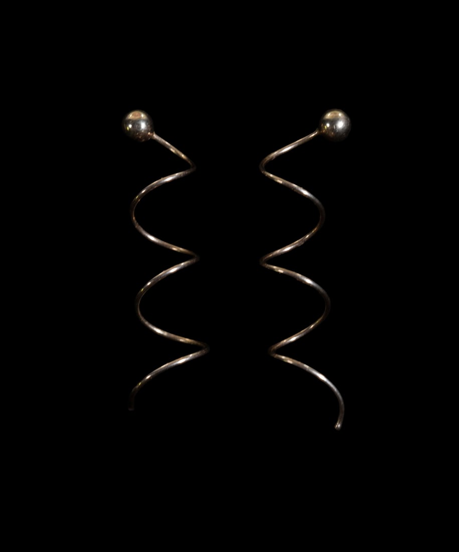 PR 14K GOLD MODERNIST WAVE FORM EARRINGS: PR 14K GOLD MODERNIST WAVE FORM EARRINGS A pair of 14K gold modernist earrings formed as elongated zig-zag wave motifs terminating in polished gold spheres. Sculptural minimalist design. 1.2 dwt. tw. 