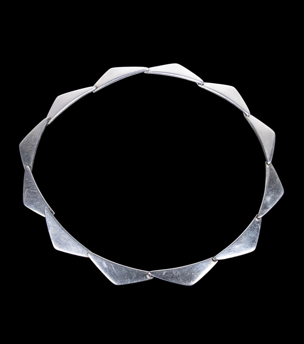 HANS HANSEN DANISH STERLING SILVER MODERNIST CHOKER NECKLACE: HANS HANSEN DANISH STERLING SILVER MODERNIST CHOKER NECKLACE A Danish sterling silver choker necklace by Hans Hansen composed of articulated geometric links in a sleek Scandinavian modernist design. M