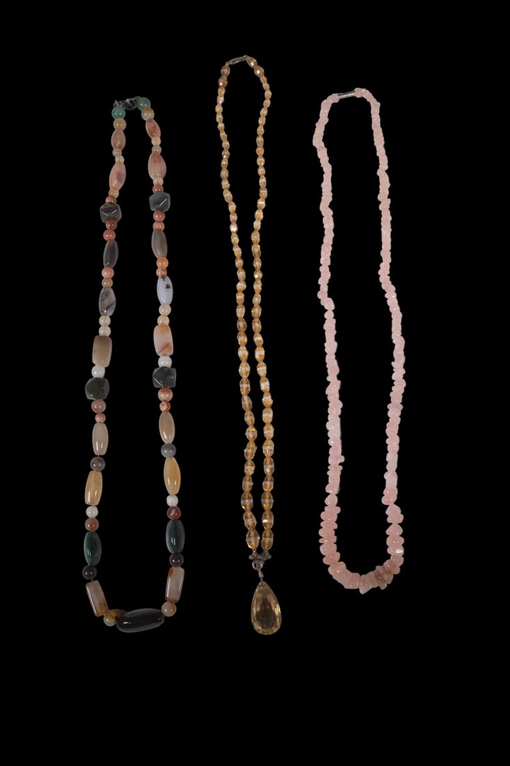 (3) VINTAGE CITRINE, ROSE QUARTZ, AND AGATE NECKLACES (1 of 1)