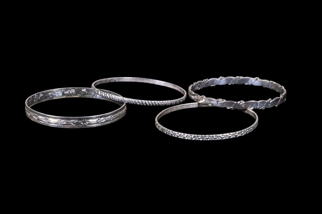 (4) STERLING SILVER BANGLE BRACELETS (1 of 1)