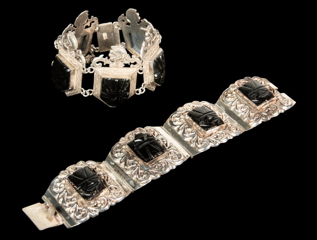 (2) MEXICAN ALC STERLING SILVER CARVED ONYX BRACELETS (1 of 2)