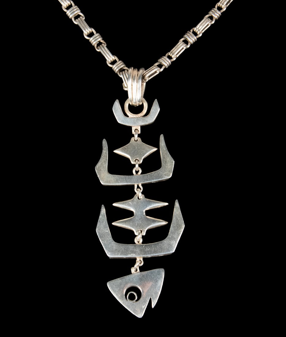 MEXICAN MODERNIST STERLING SILVER PENDANT NECKLACE (1 of 3)
