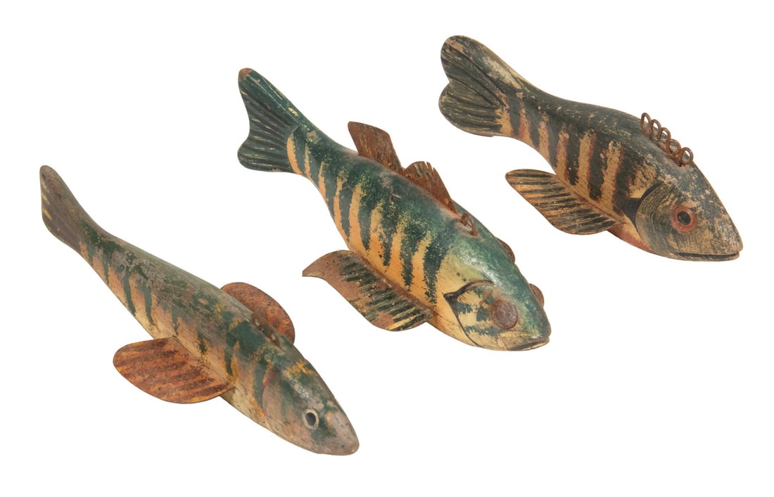 (3) FOLK ART FISH DECOYS (1 of 2)