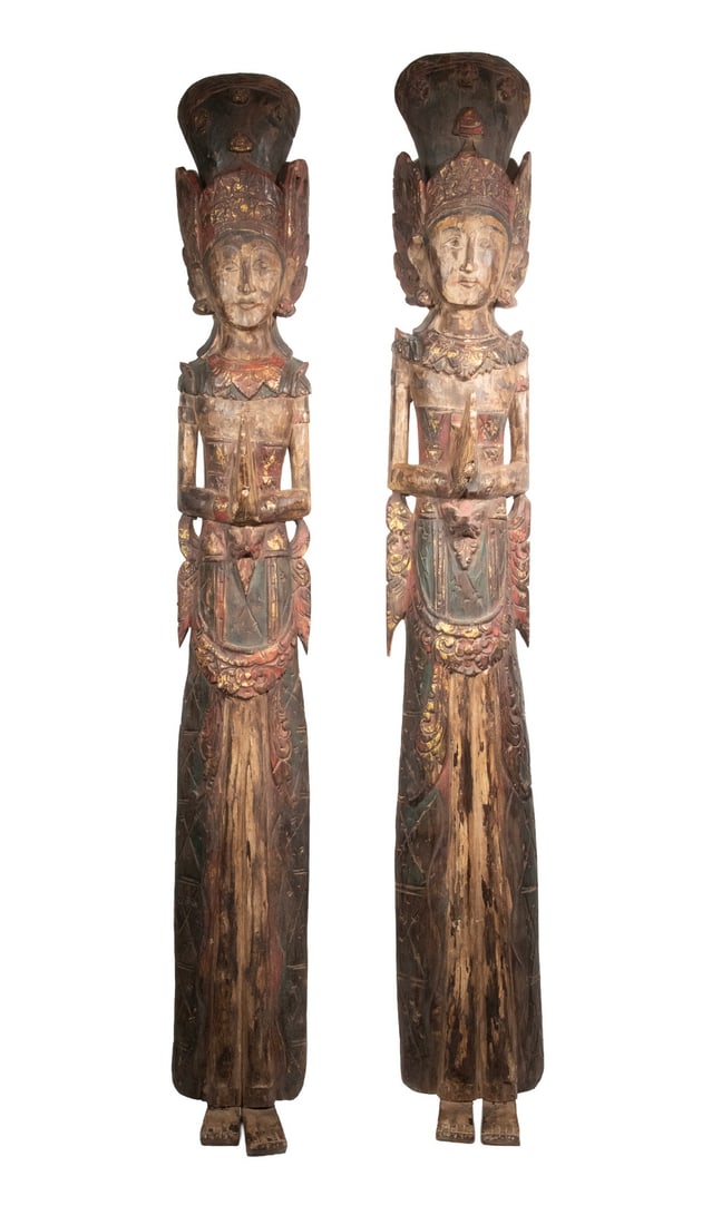 PAIR OF EARLY THAI PAINTED WOOD HOME GUARDIAN FIGURES (1 of 2)