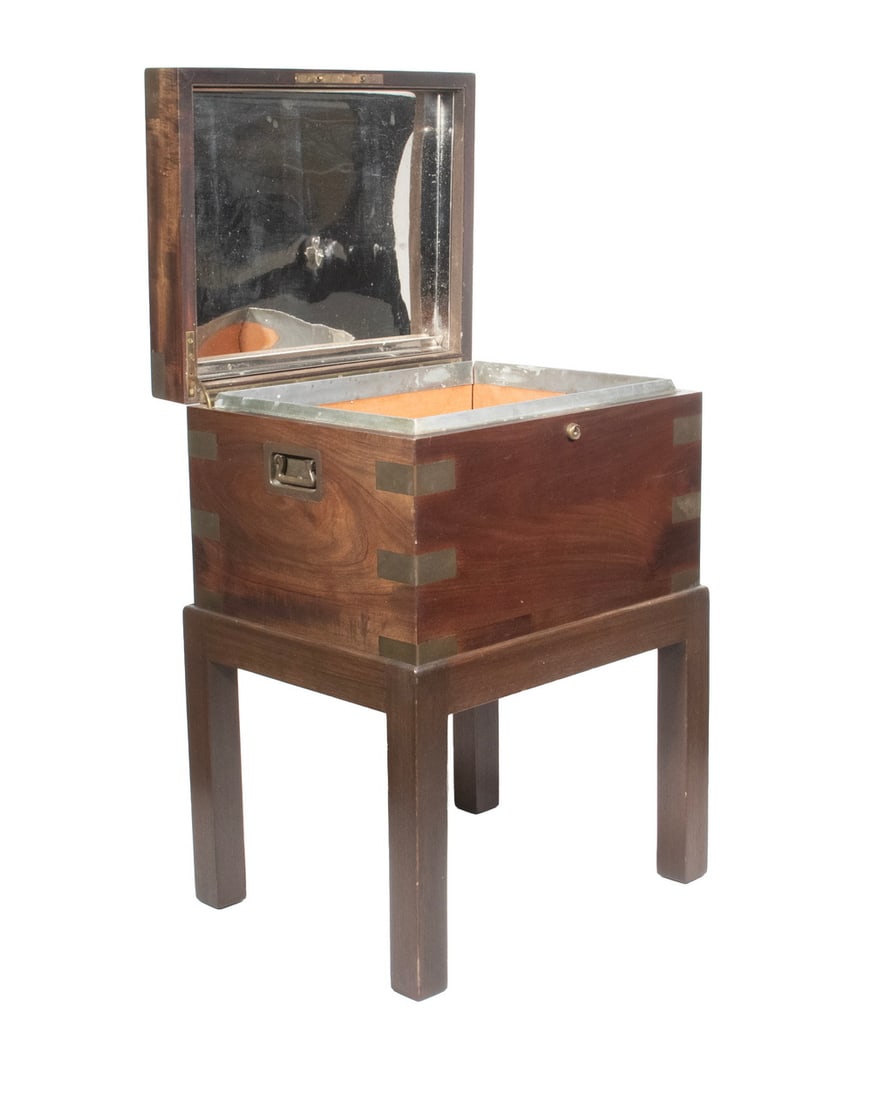 EARLY 19TH C. MAHOGANY BOTTLE CASE ON STAND (1 of 3)