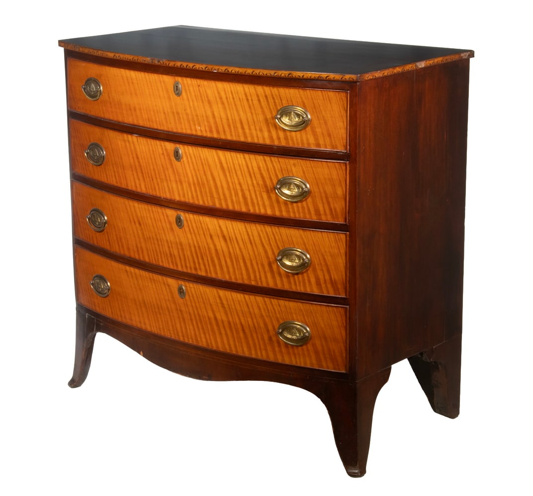 POSSIBLE SEYMOUR BOWFRONT HEPPLEWHITE CHEST (1 of 5)