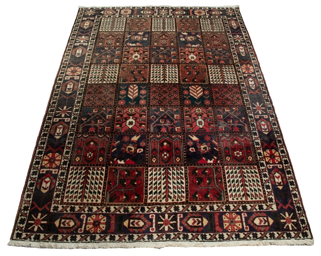 BAHKTARI CARPET (6'9" X 9'10") (1 of 4)