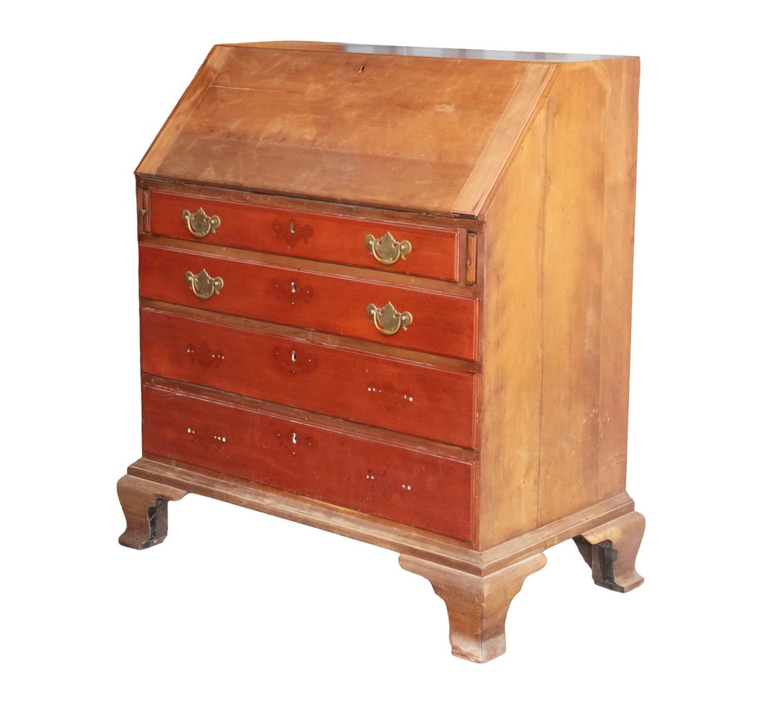 18TH C. CHERRY CHIPPENDALE SLANT FRONT DESK (1 of 4)