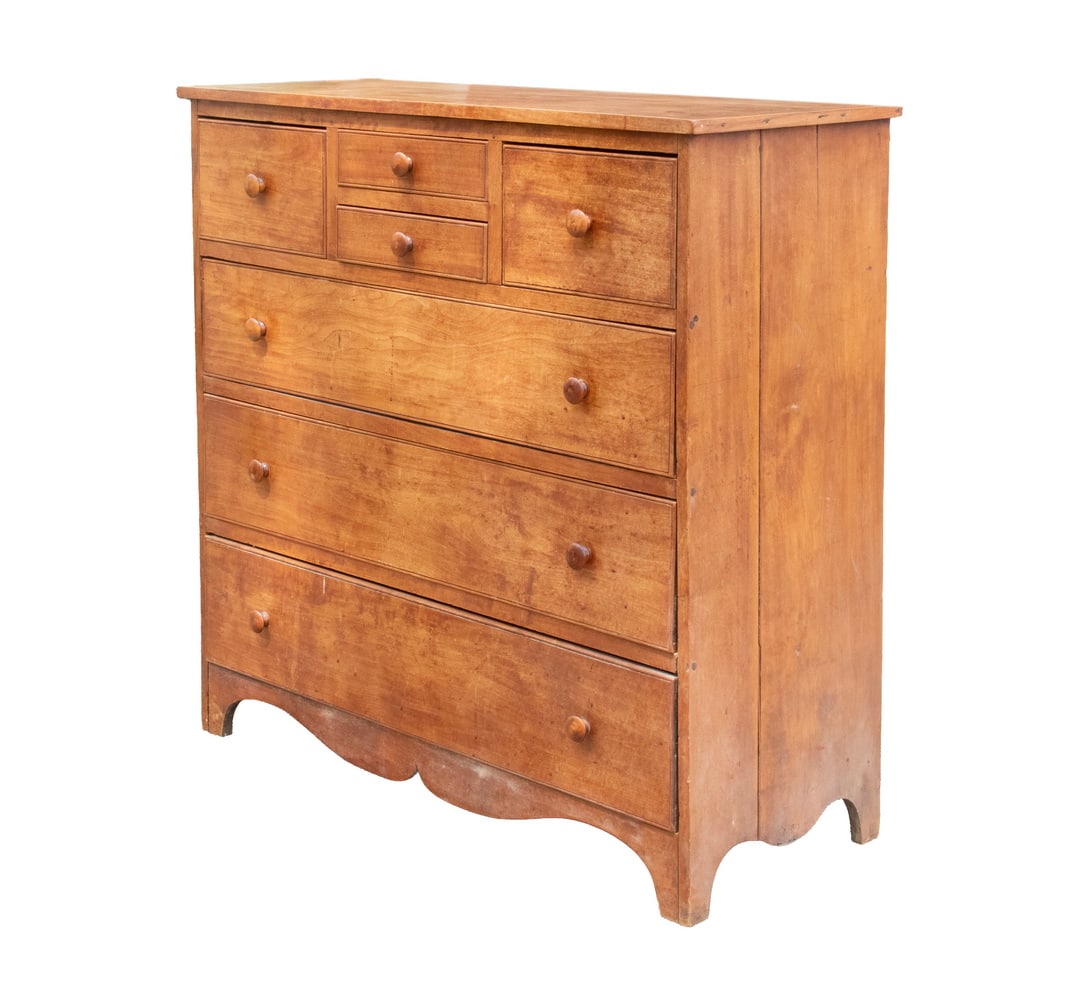 MID 19TH C. SOLID ALDER SHAKER CHEST, PROBABLY VERMONT (1 of 4)