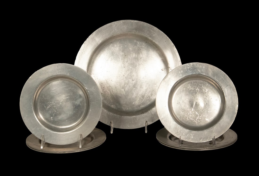 (7) 18TH C. ENGLISH PEWTER PLATES (1 of 2)