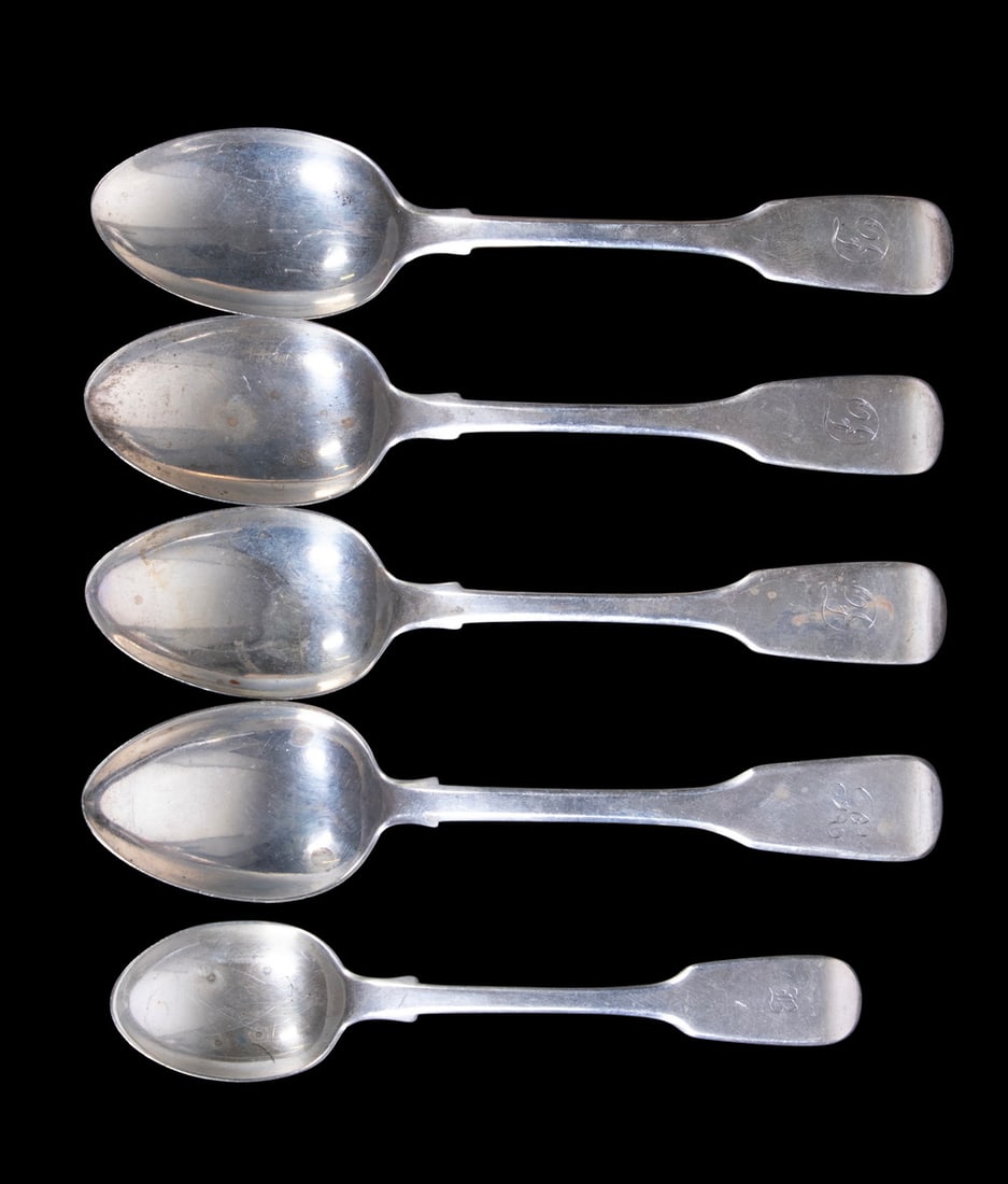 (5) 19TH C. ENGLISH STERLING TEASPOONS: (5) 19TH C. ENGLISH STERLING TEASPOONS (5) Assorted Victorian Fiddlehead Spoons, all with monograms, incl: (3) by Samuel Hayne & Dudley Cater, London, 1865, 5 1/2" long; (1) by Samuel Hayne & Dudley