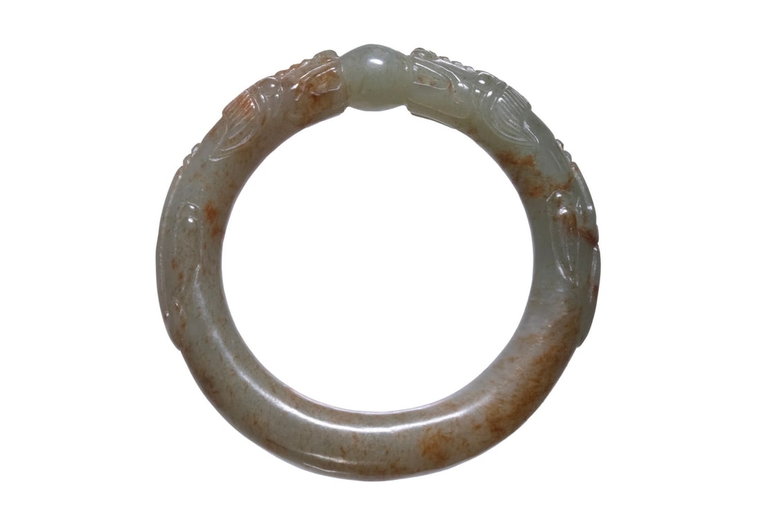 CHINESE CELADON JADE DRAGON BANGLE, LATE QING (1 of 2)