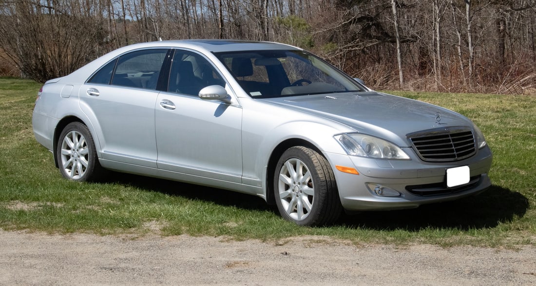 2007 MERCEDES S-CLASS S 550 4MATIC SEDAN: 2007 MERCEDES S-CLASS S 550 4MATIC SEDAN An offering of a luxury, all wheel drive sedan manufactured by Mercedes Benz. The vehicle features a 5.5L V8 engine delivering 382 horsepower via 7-speed autom