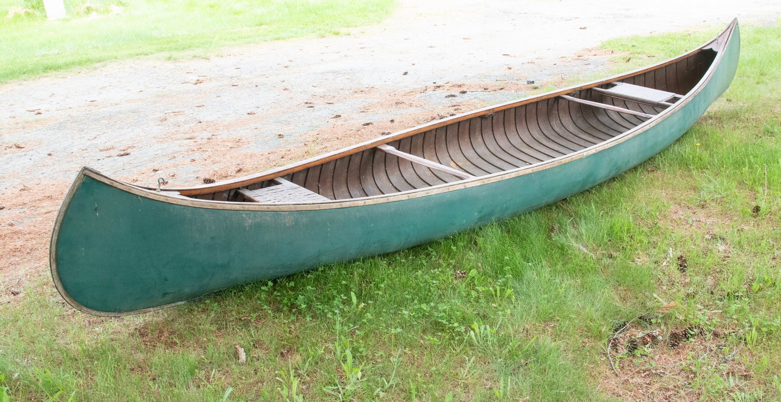 ANTIQUE OLD TOWN CANOE (1 of 1)