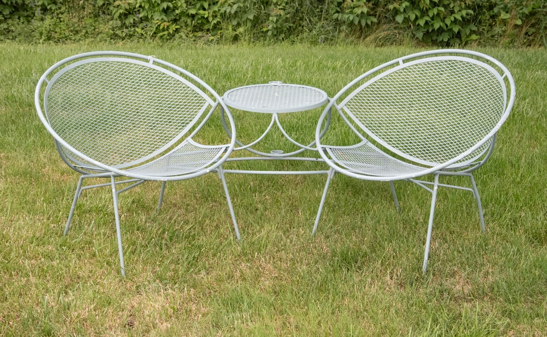 SALTERINI "RADAR" IRON TETE-A-TETE BISTRO SET (1 of 1)